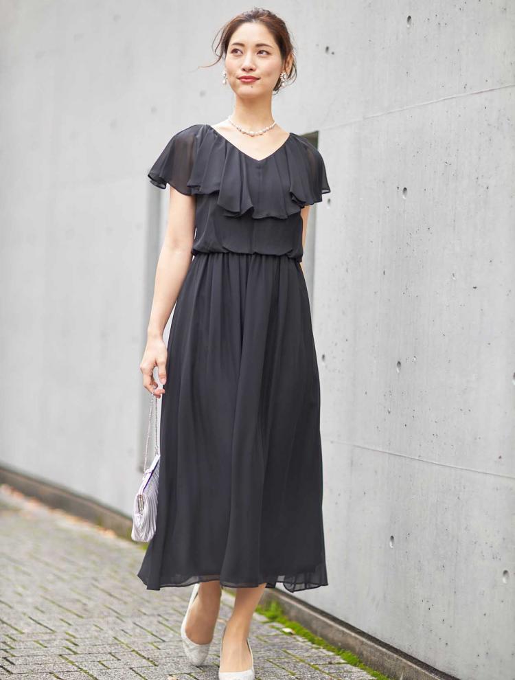 【M/L】Vネックラッフルフリルロングドレス(ブラック)